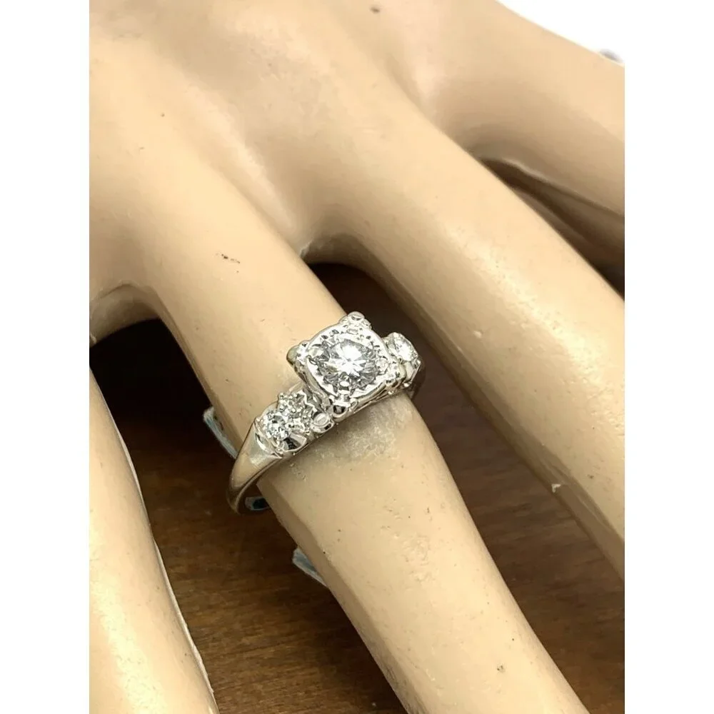 Engagement Ring Diamond 0.50ctw 14k White Gold Round Women's Jewelry Size 8